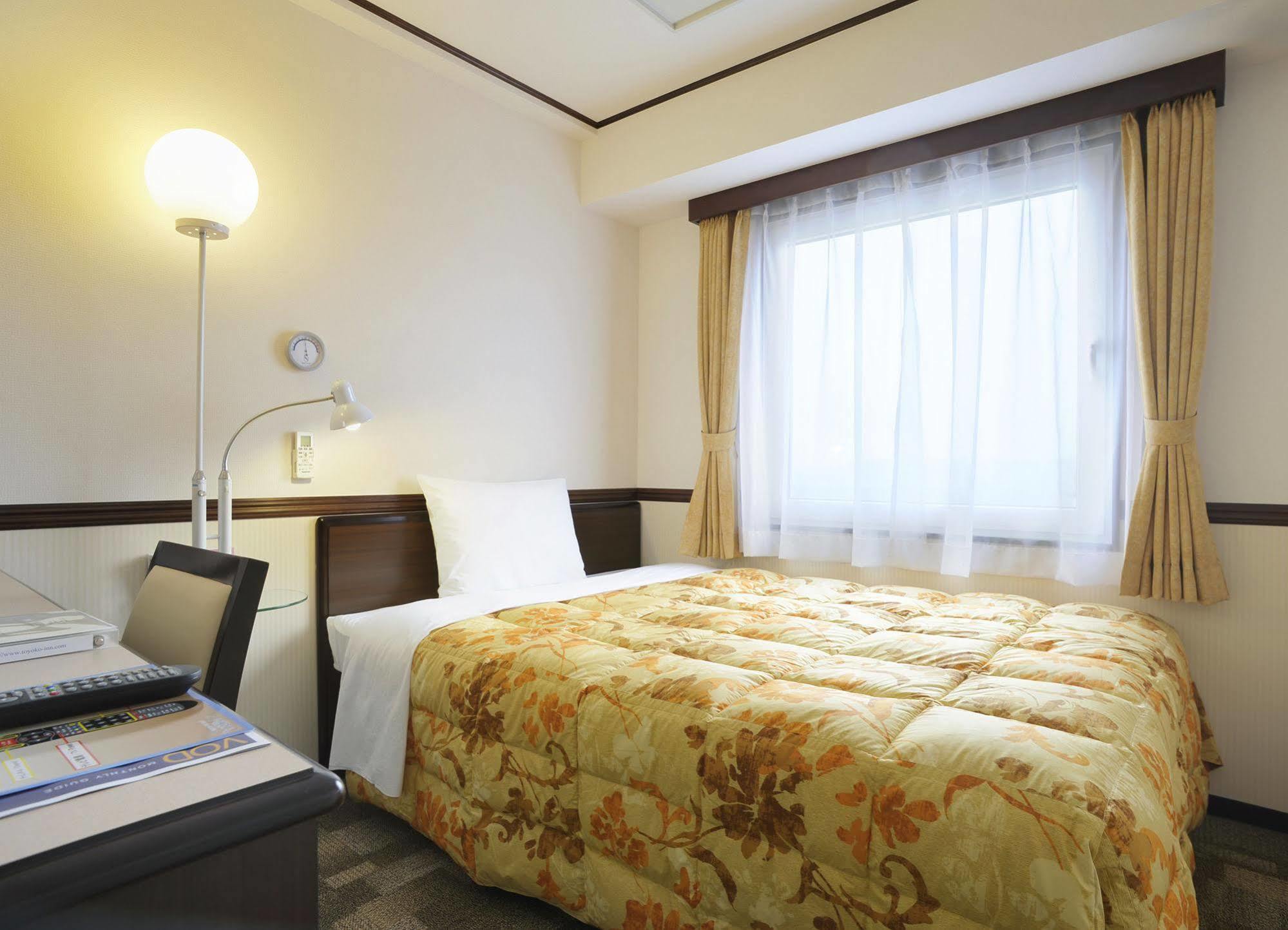 Toyoko Inn Tottori Eki Minami Guchi Exterior photo